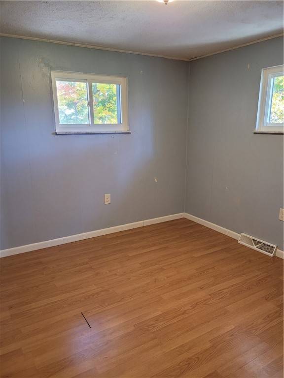 Oakland Twp, PA 16001,161 Seven Hills Rd