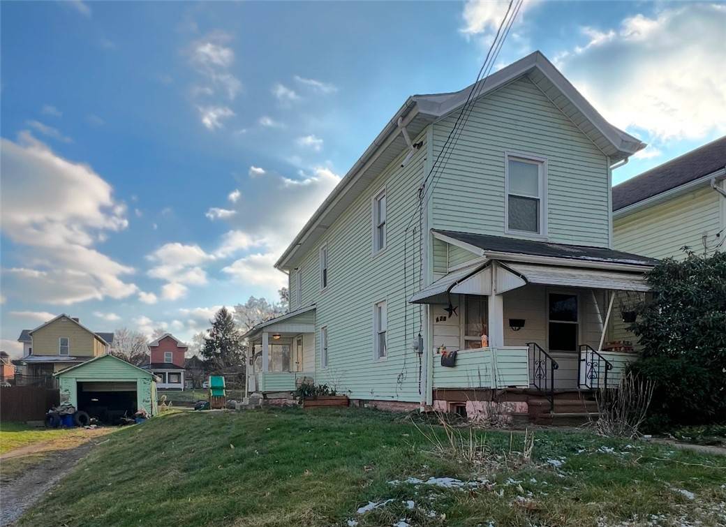 New Castle/5th, PA 16101,428 E Division St