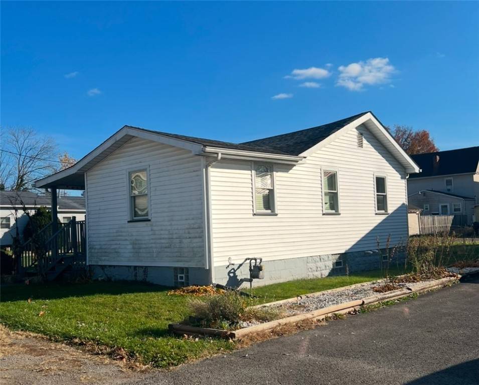 New Castle, PA 16101,1012 Loraine Ave