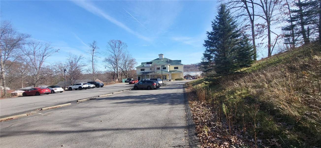 Adams Twp, PA 16046,518 Myoma Road