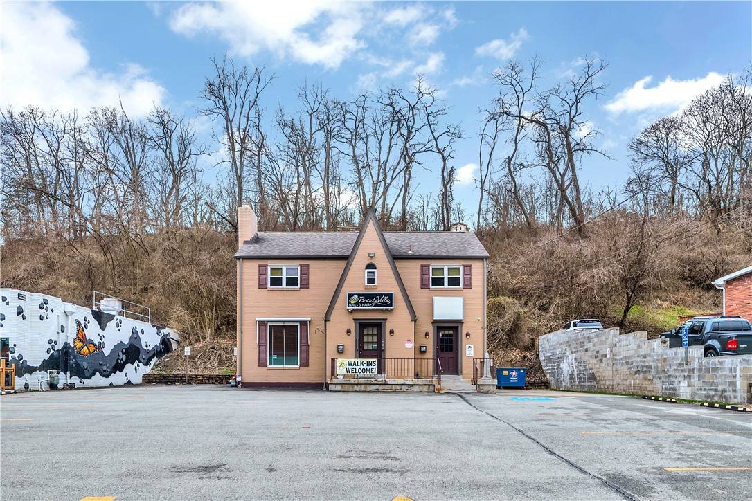 Wilkins Twp, PA 15145,639 Brown Avenue