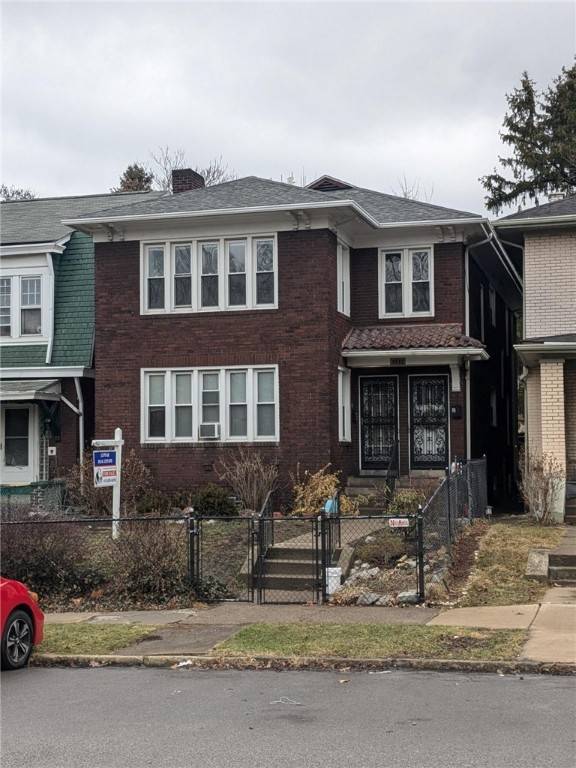 Point Breeze, PA 15208,6923 Mcpherson Blvd