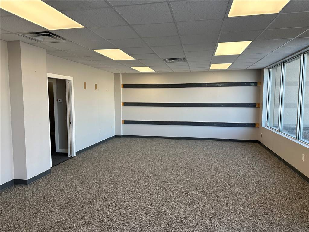 Pleasant Hills, PA 15236,10 Clairton Blvd