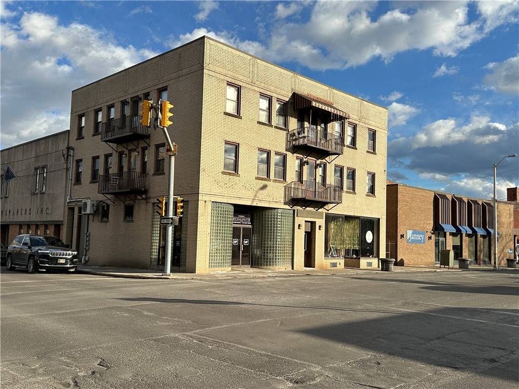 Uniontown, PA 15401,37 S Beeson Boulevard #2