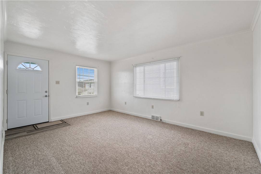 N Charleroi, PA 15022,720 1/2 Center Avenue