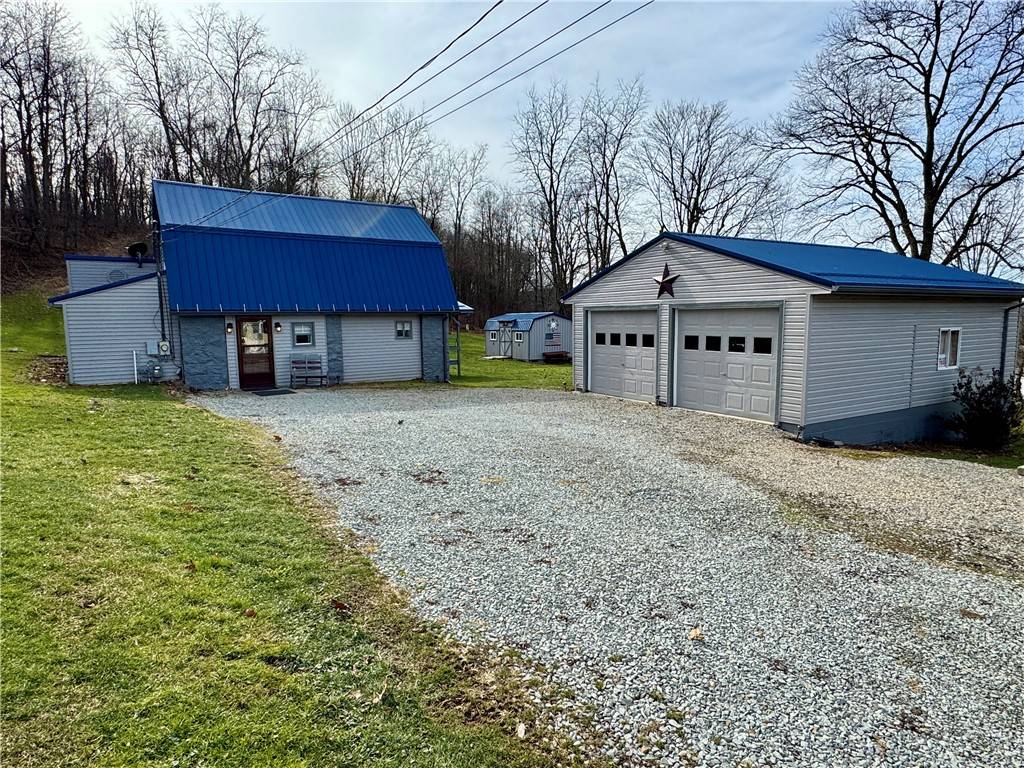 Kiskiminetas Twp, PA 15613,708 Jackson Road
