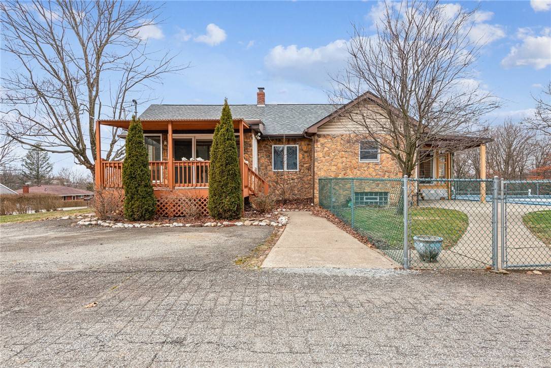 Irwin, PA 15642,221 Woodside