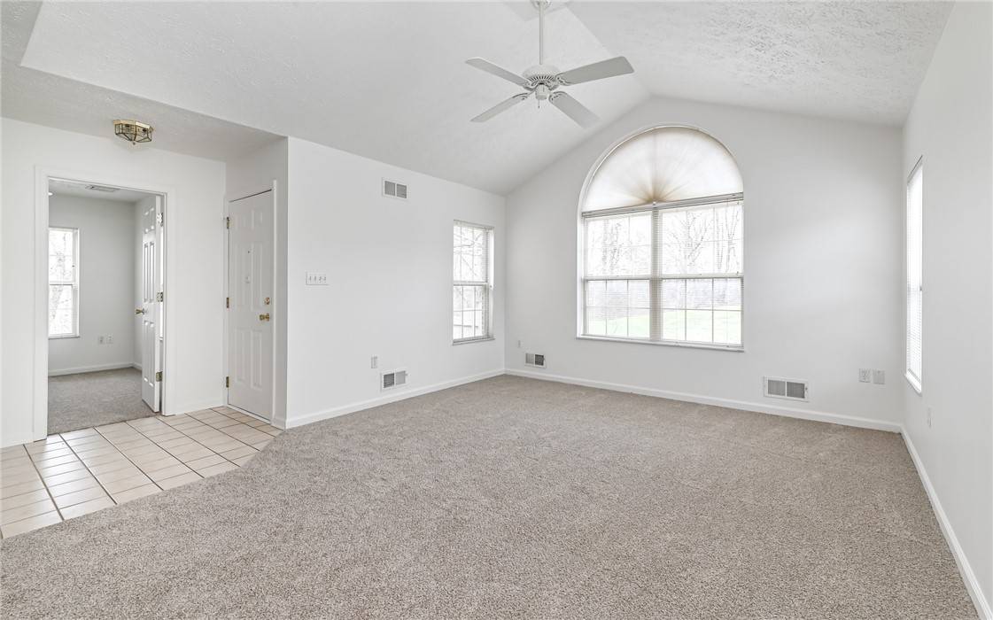 Hampton, PA 15044,5112 Polo Fields Dr