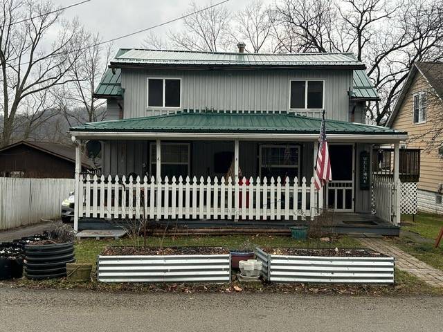 Franklin Twp, PA 16117,816 Harmony Fisher Ave