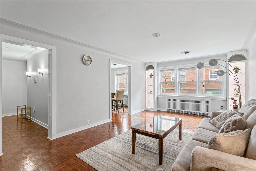 Shadyside, PA 15213,825 Morewood Ave #G4