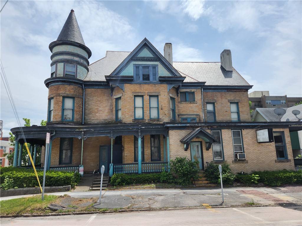 Somerset Boro, PA 15501,107 W Patriot St