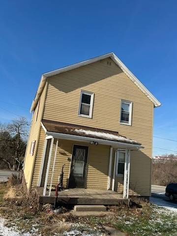 Uniontown, PA 15401,172 Bute Rd #1