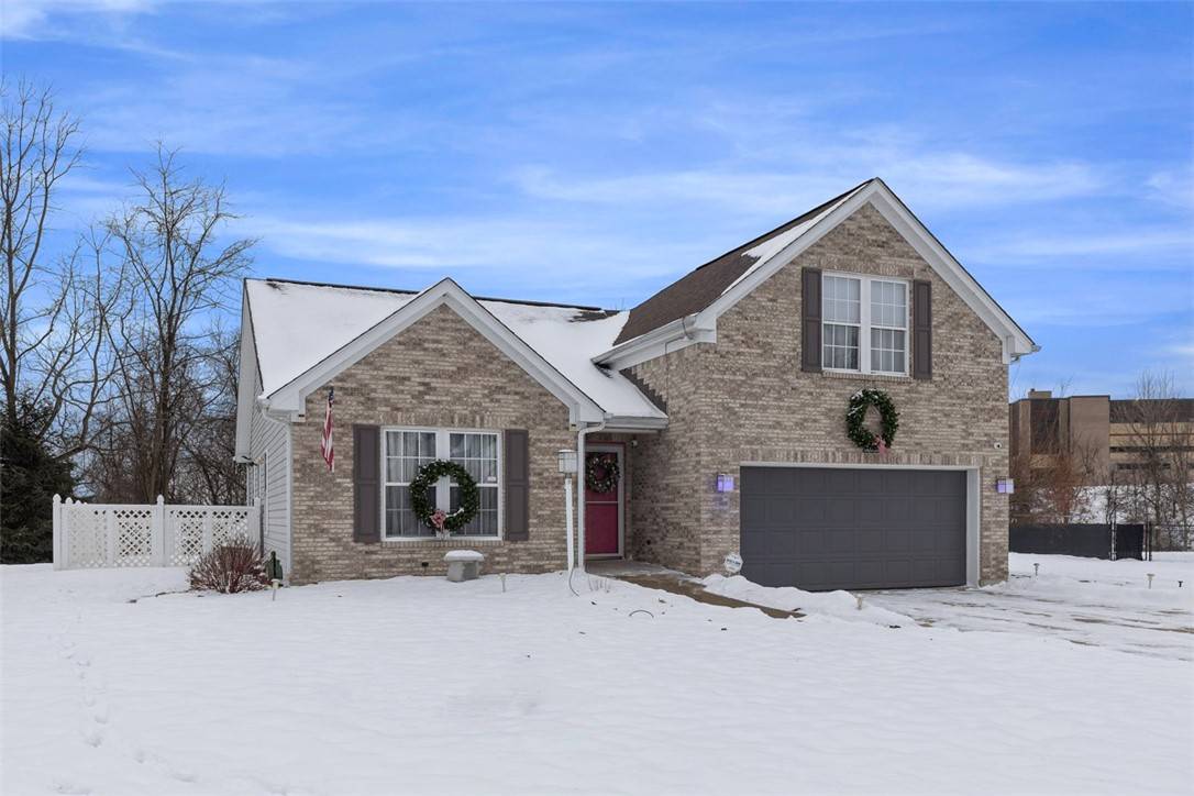 N Versailles, PA 15137,1819 Howell St