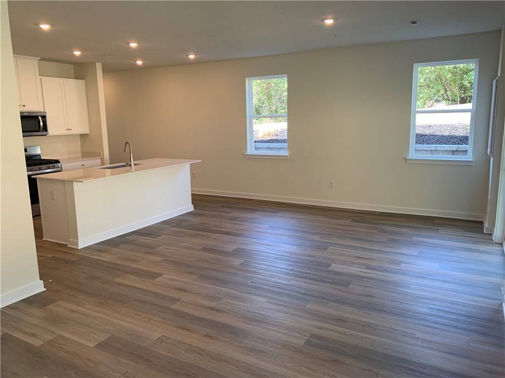 Harmony Boro - But, PA 16037,133 Scotland Lane #109D