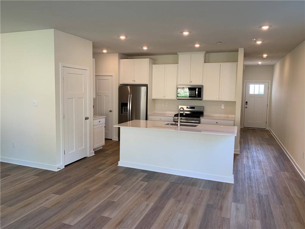Harmony Boro - But, PA 16037,133 Scotland Lane #109D