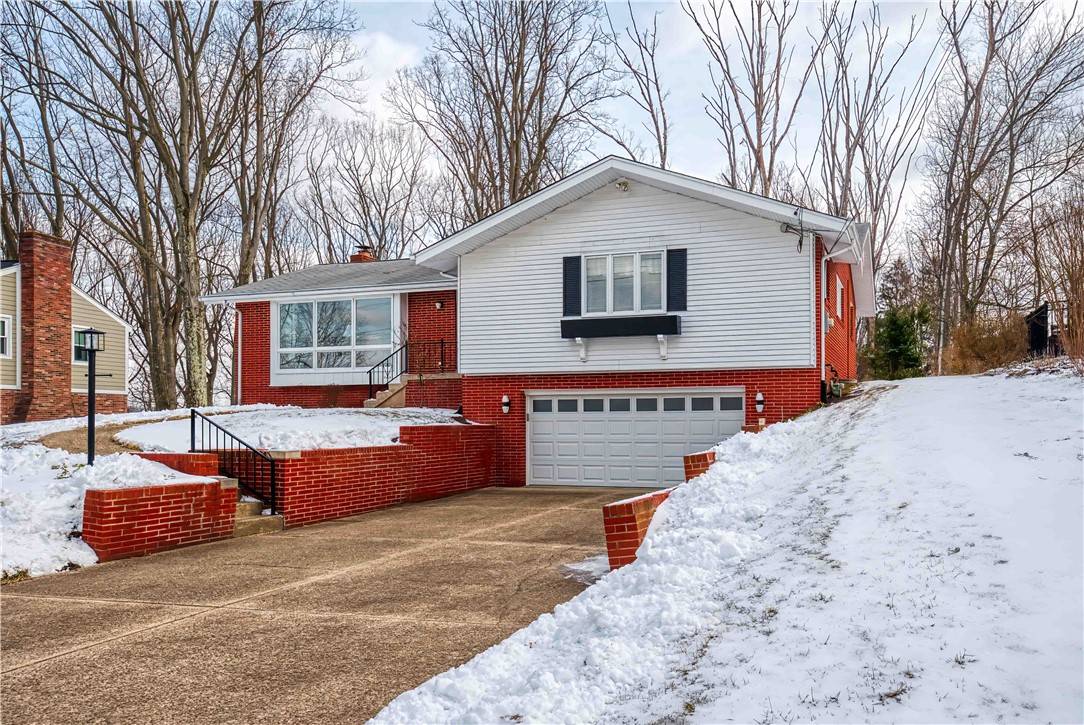 Mccandless, PA 15101,2071 Menold Drive