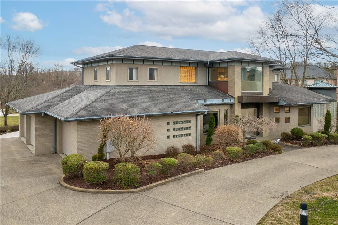 South Union Twp, PA 15401,350 N Saratoga Dr