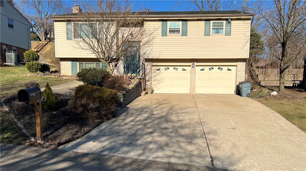 Carnegie, PA 15106,524 Reamer Dr