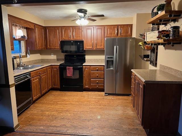 Carnegie, PA 15106,524 Reamer Dr