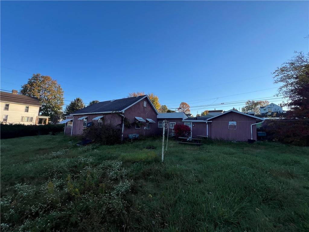 Hyde Park, PA 15637,308 Highland Ave