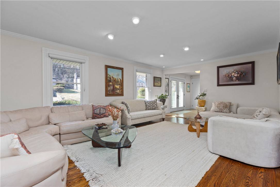 Churchill Boro, PA 15235,1921 Garrick Dr