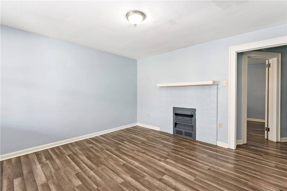 Mt Washington, PA 15211,206-208 Bailey Ave #206