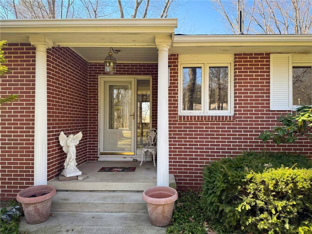 Hermitage, PA 16148,720 Dogwood Ln