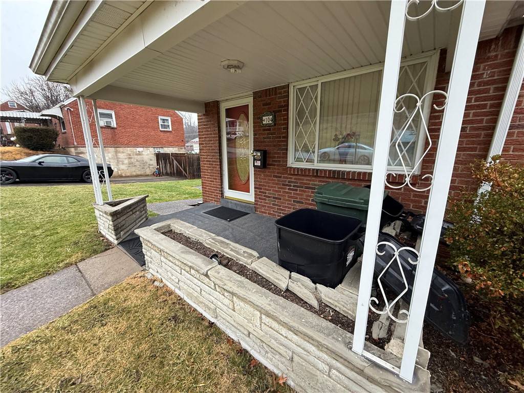White Oak, PA 15131,104 Oliver Dr