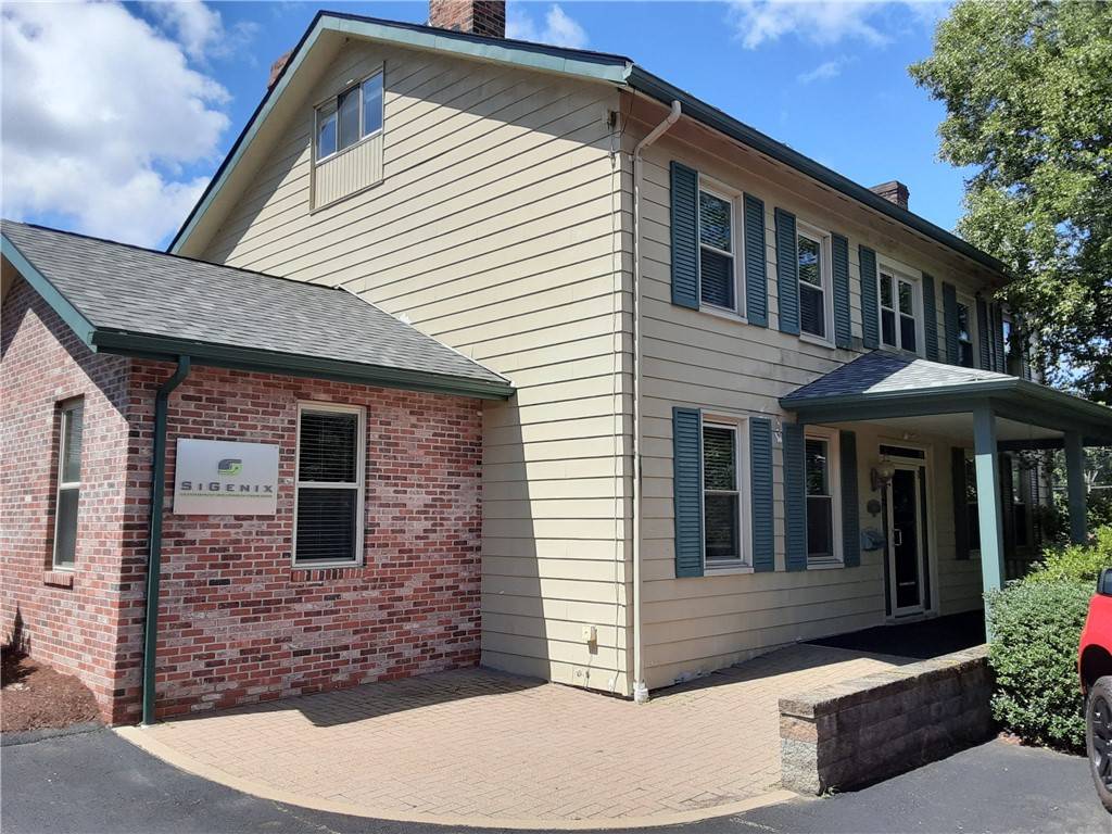 Plum Boro, PA 15239,100 Sandune Dr