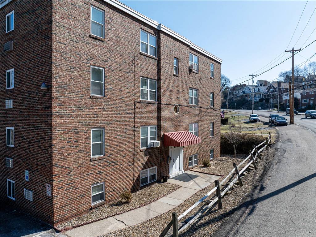 West View, PA 15229,440 Center Ave