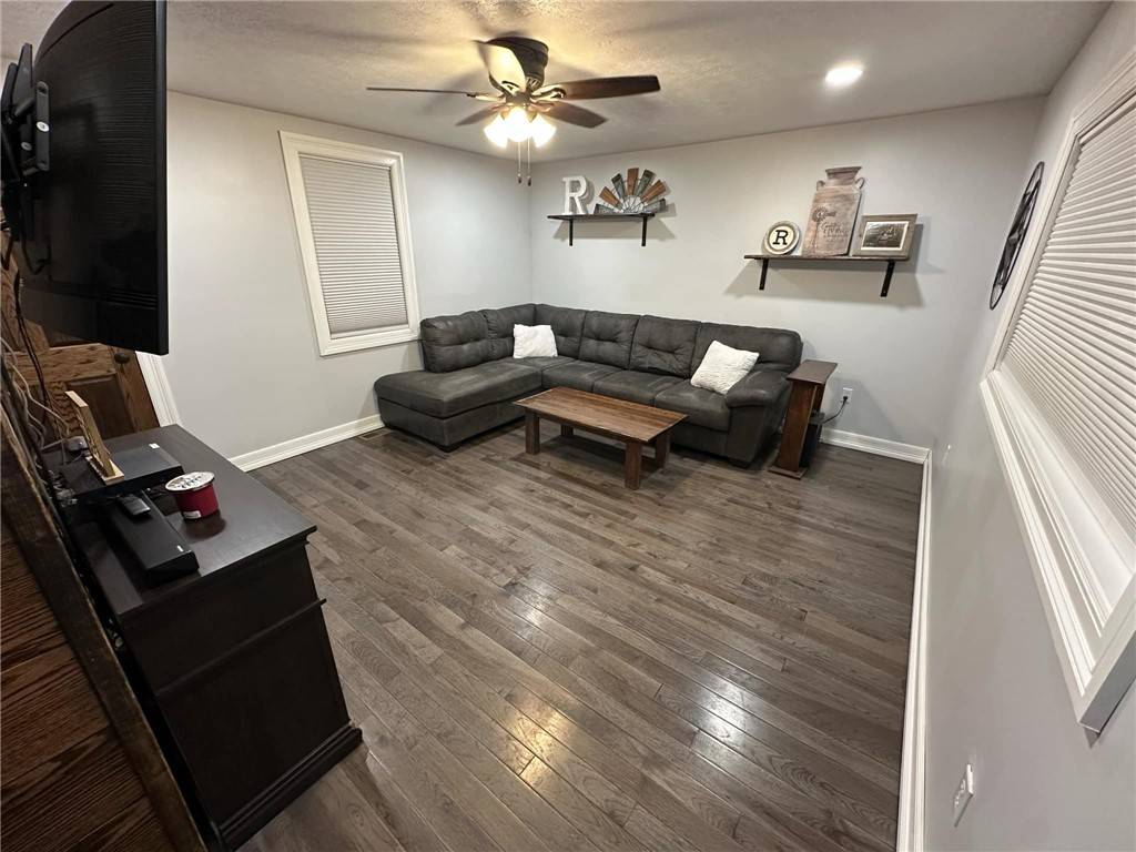North Union Twp, PA 15401,244 ROLLING HILLS ESTATE RD