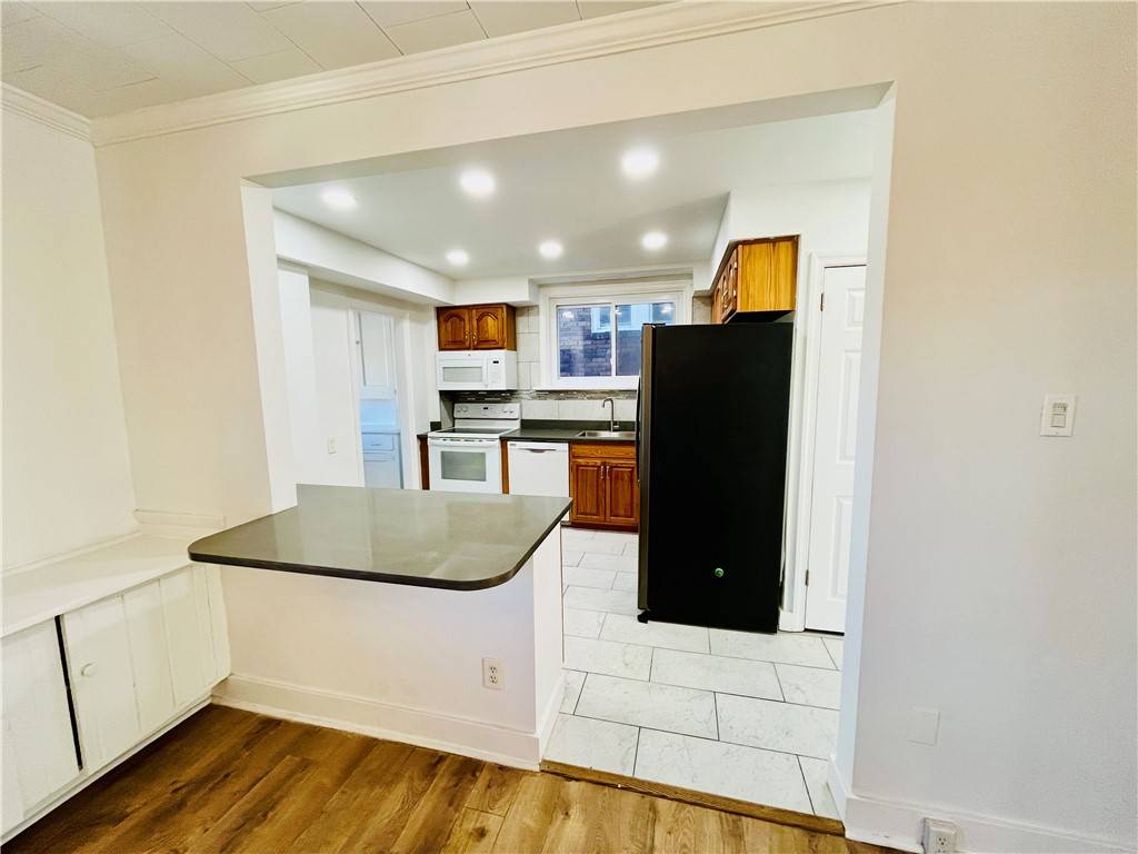 Squirrel Hill, PA 15217,6365 Ebdy St
