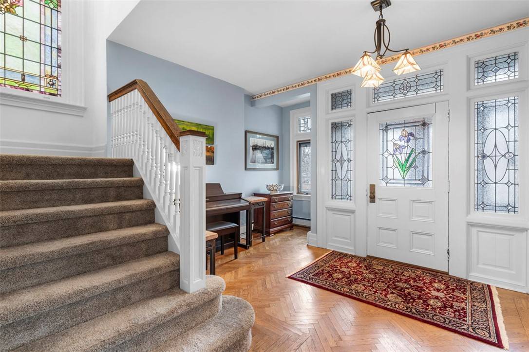 Point Breeze, PA 15217,1290 Denniston St