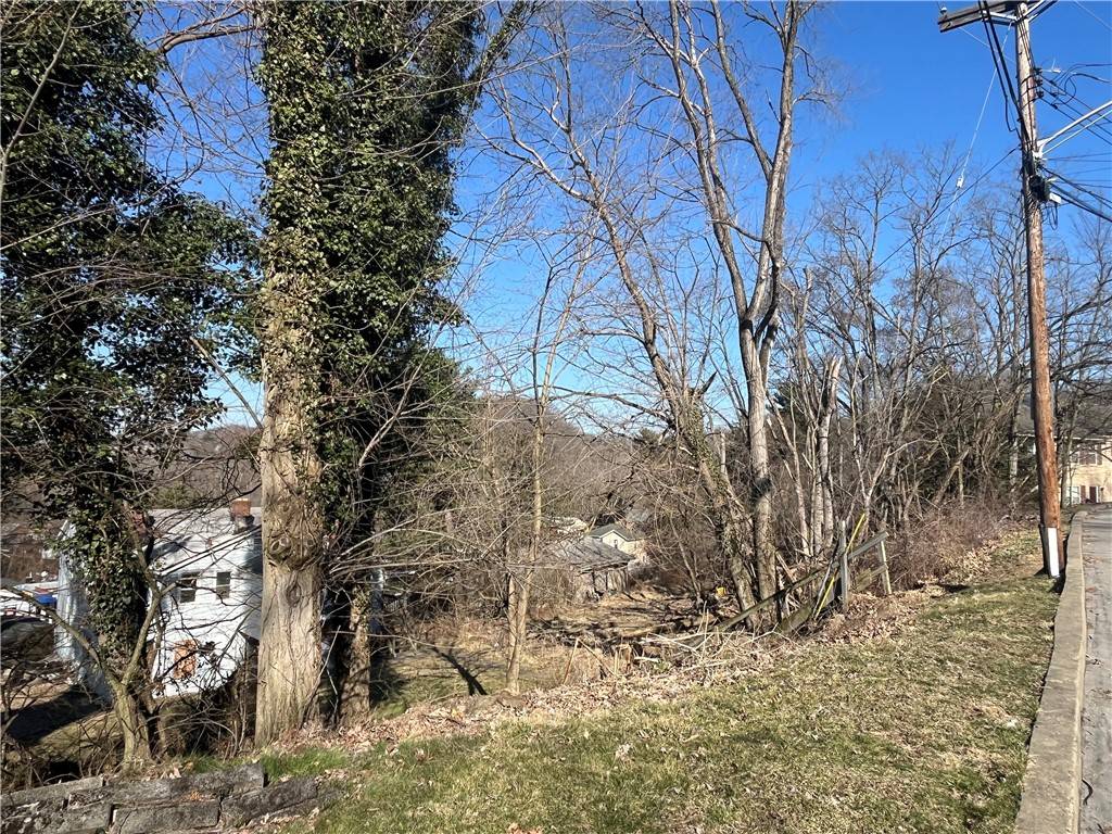 Bellevue, PA 15202,325 GLASER AVENUE