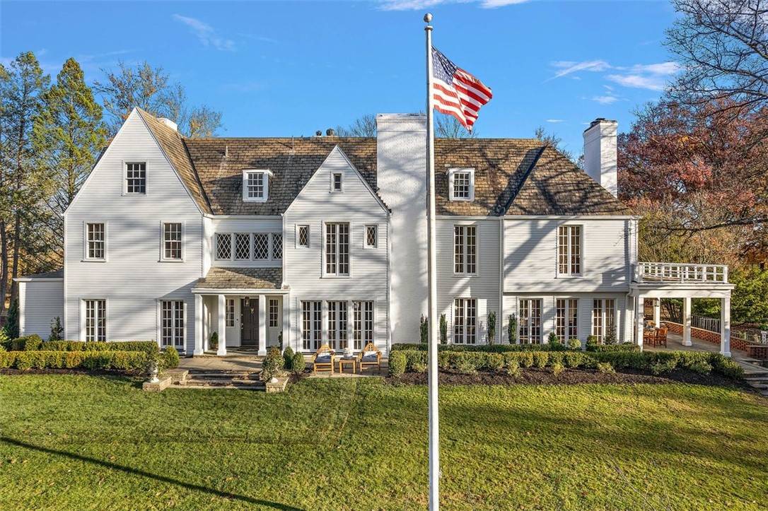 Sewickley Heights, PA 15143,526 Scaife Road