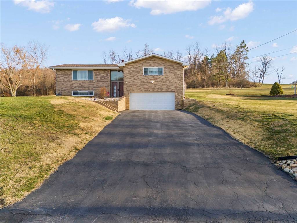 N Franklin Twp, PA 15301,920 Scenic Dr