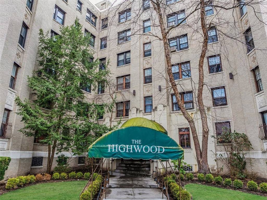Shadyside, PA 15206,372 S Highland Ave #306