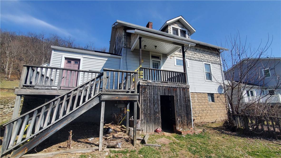 West Newton, PA 15089,314 W Main St