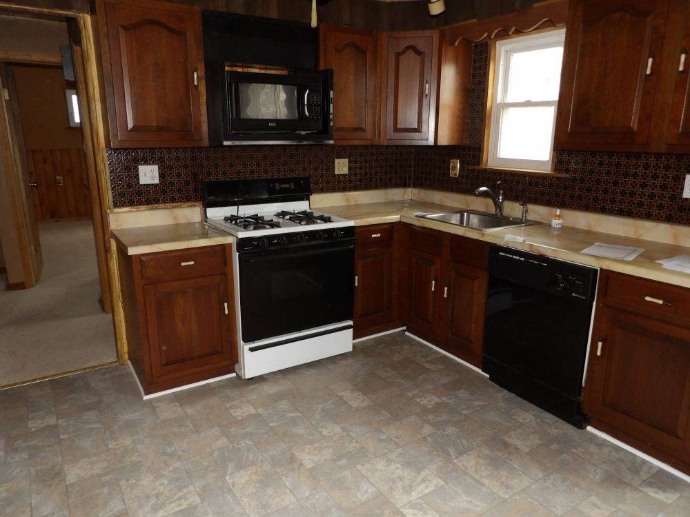 Beaver Falls, PA 15010,812 18th Ave