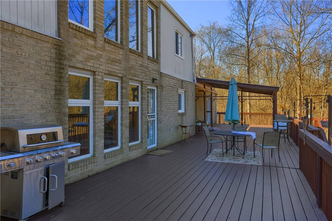 Monroeville, PA 15146,160 Wallace Drive