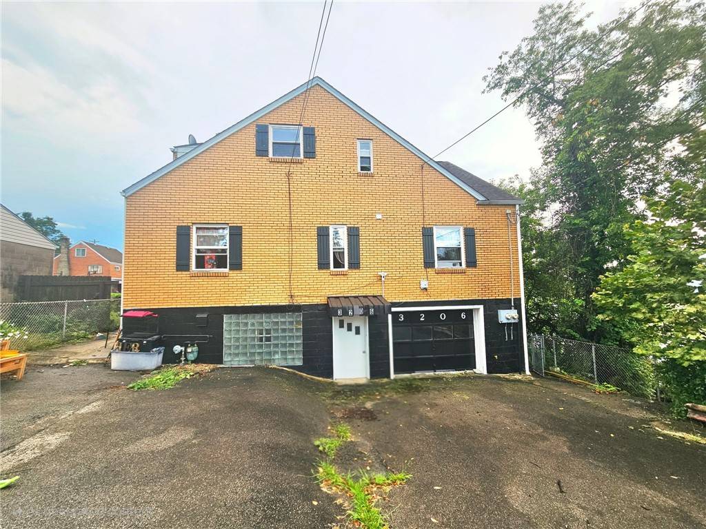 N Versailles, PA 15137,3206 Maryland Ave