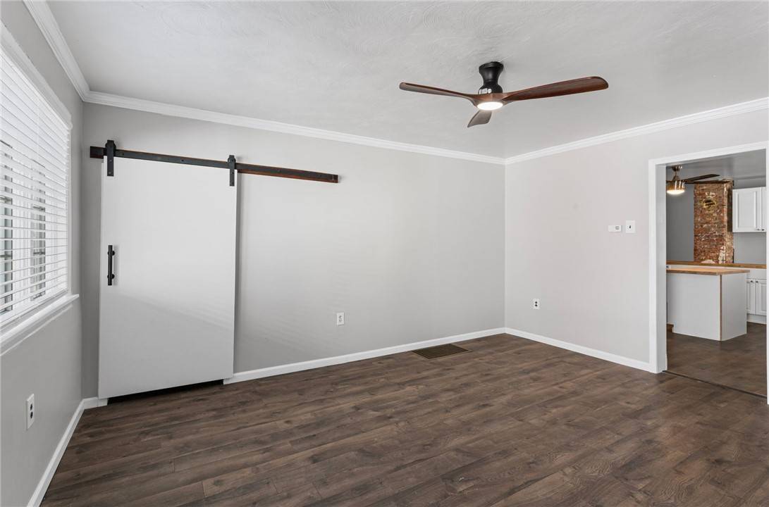 South Side, PA 15203,2810 Edwards Way