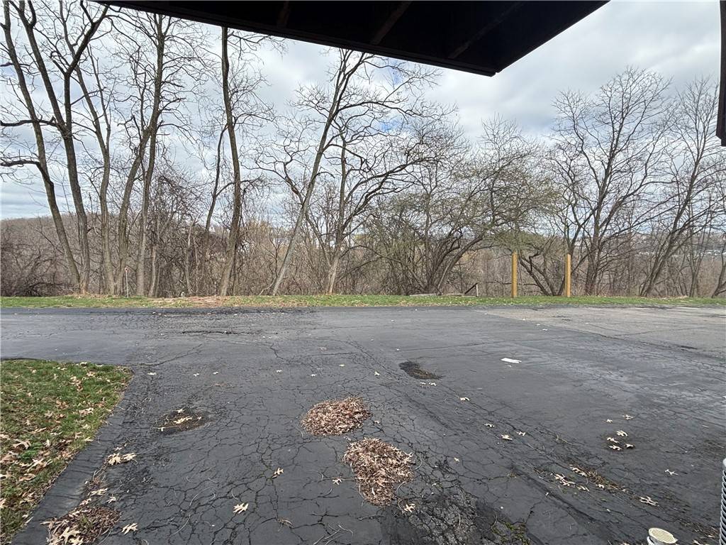 North Strabane, PA 15317,144 Meadowview Dr