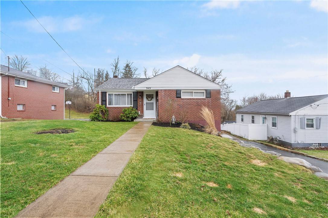 Ellwood City - Law, PA 16117,949 Peach St