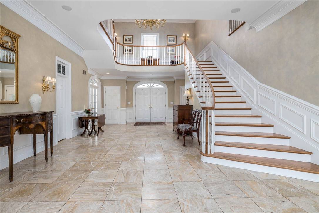 Peters Twp, PA 15317,212 Sussex Way