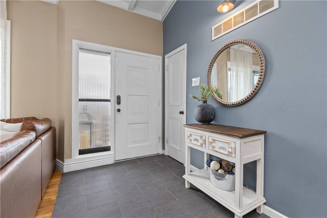 Bethel Park, PA 15102,2603 Santa Barbara Dr