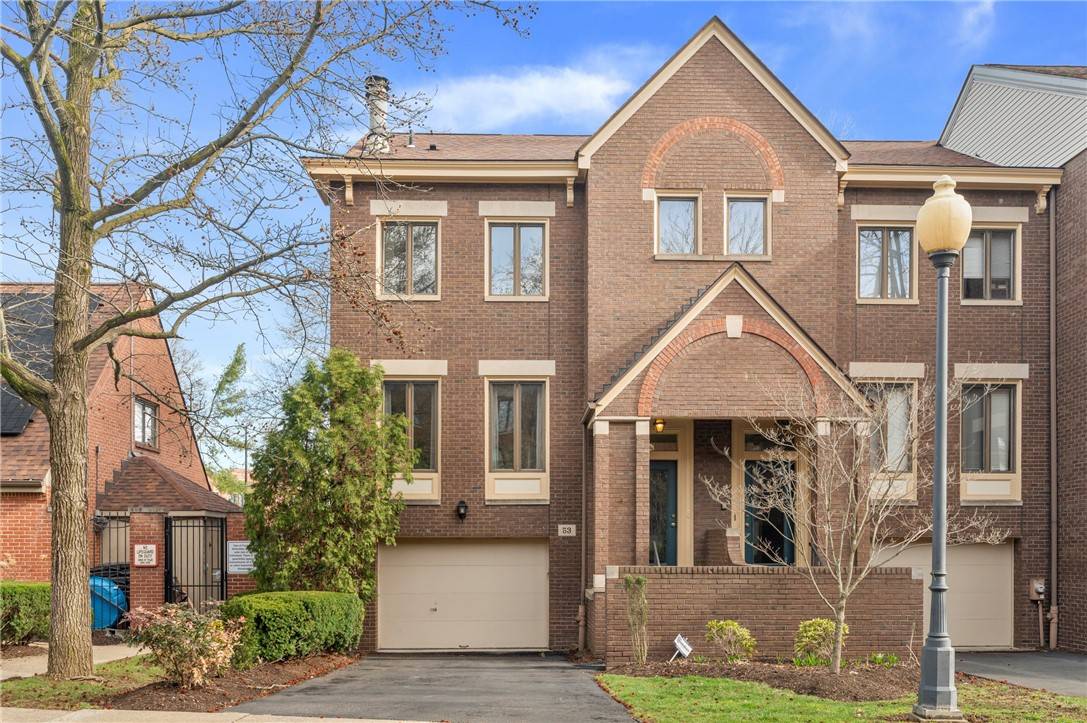 Shadyside, PA 15206,100 DENNISTON ST #53