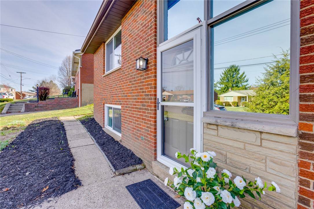 West Mifflin, PA 15122,130 Castle