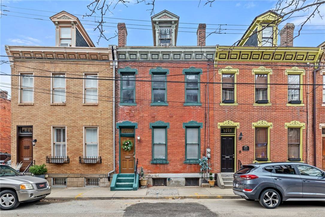 Manchester, PA 15233,1009 Manhattan St