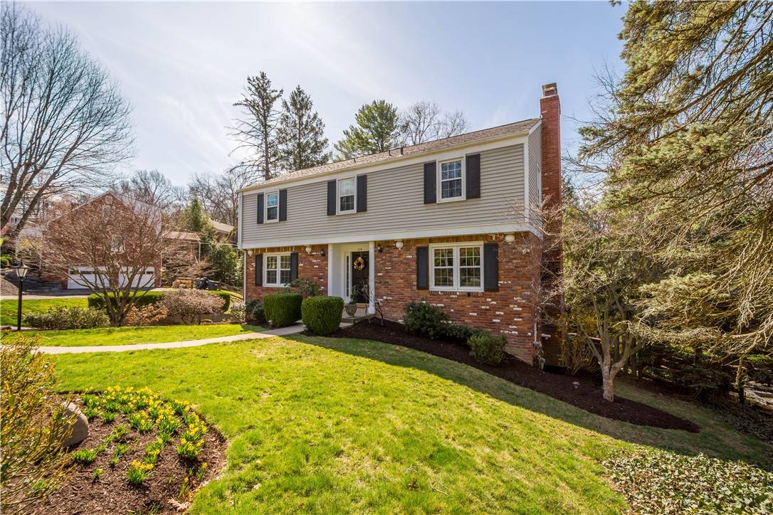 Upper St. Clair, PA 15241,119 Seegar Rd
